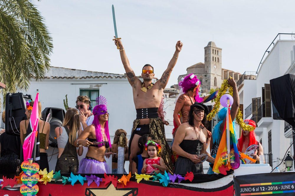 58f54d54-5ecb-447a-b146-3a0200464f96_source-aspect-ratio_default_0