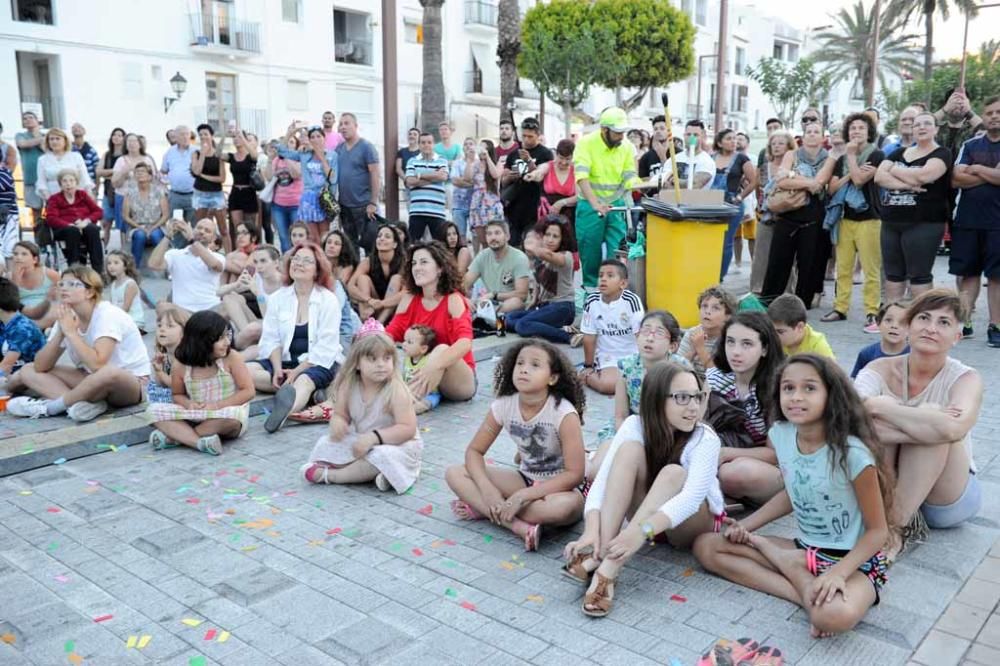 e8bae43d-28e0-4c41-8dd8-e07cf25afb70_source-aspect-ratio_default_0