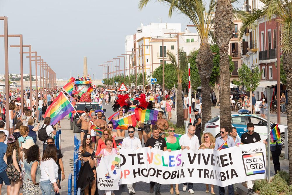 ef4d62e7-70d1-4e7c-b4fc-a5baa10ffdd0_source-aspect-ratio_default_0