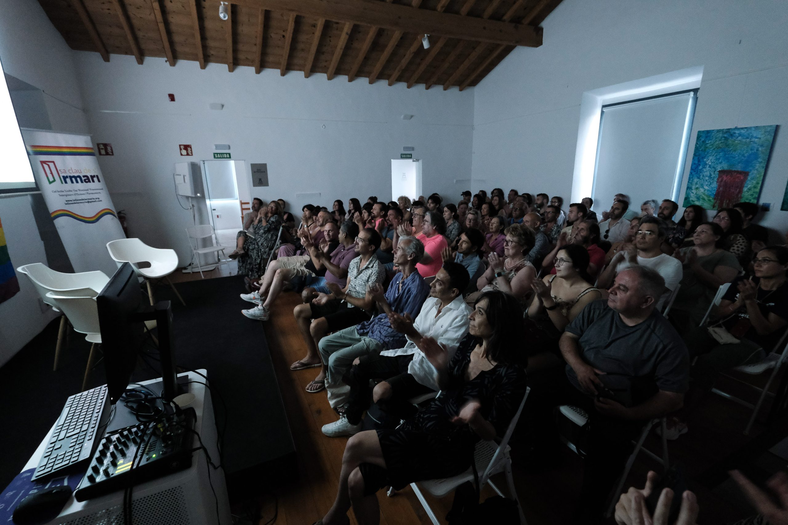 Ibiza Pride . Proyección corto Soc Maricó y coloquio con los directores Javier Rera y Miquel Vingut y el actor Daniel Planells