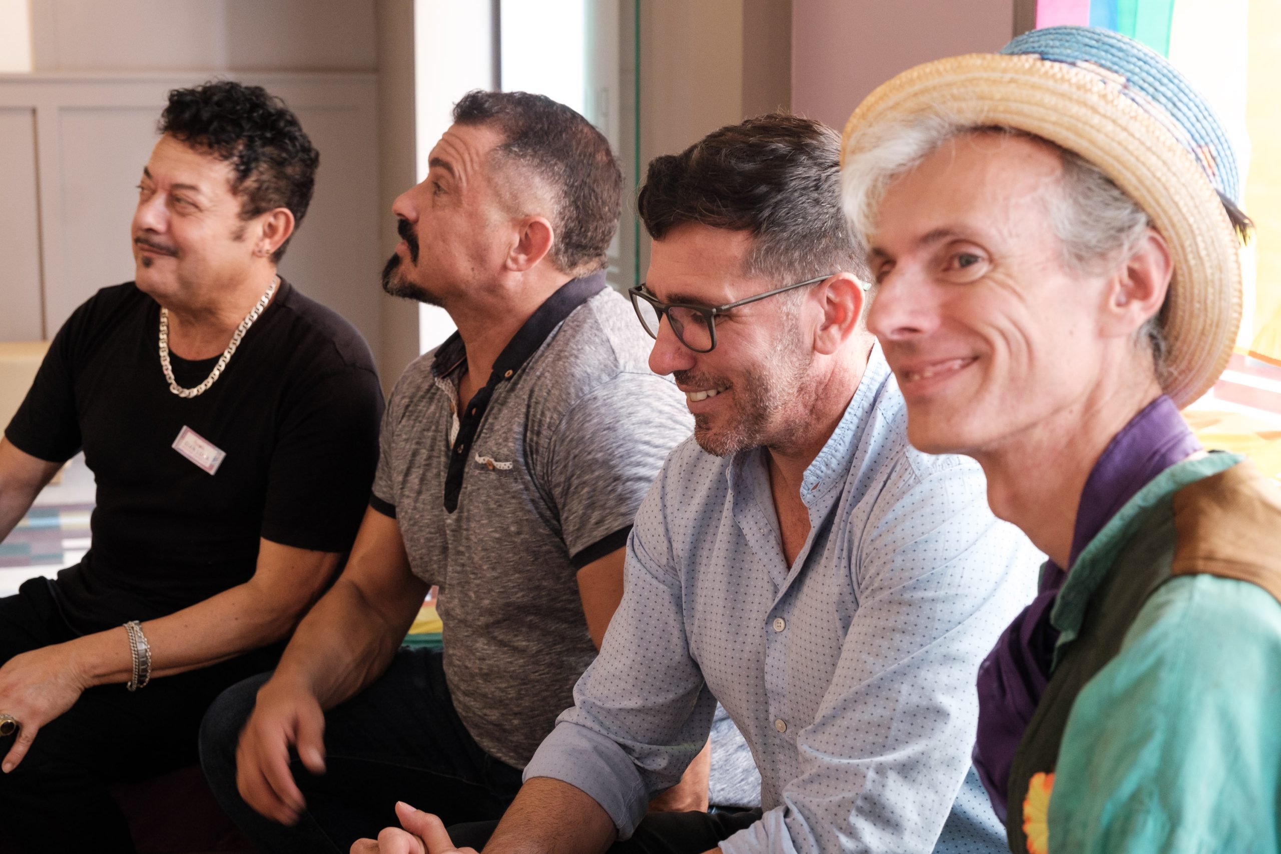 Ibiza Pride. Presentación ICONOS, Hotel Purple, Sant Antoni. Prsentan Antonio Balibrea, director de Ibiza Pride y Miquel Tur, concejal de Turismo del Ayuntamiento de Sant Antoni, acompañados por Gianluca Melisse, director de Purple Hotel y Rafarelius, auntor del libro ilustrado Manuela.