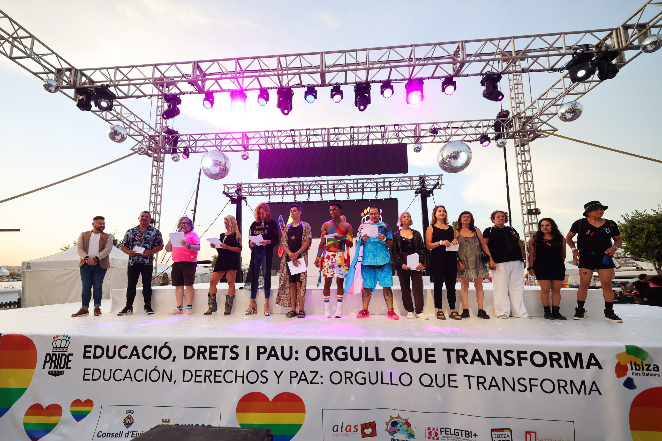 IBIZA. PRIDE PARADE. ORGULLO.