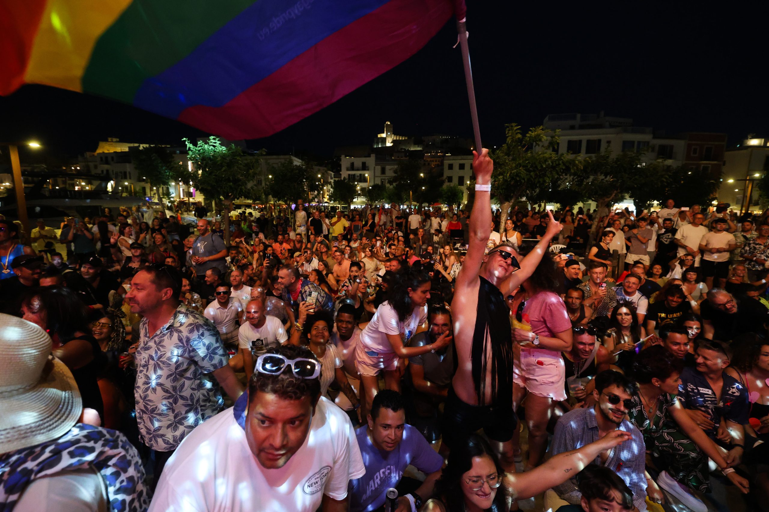 IBIZA. PRIDE PARADE. ORGULLO.
