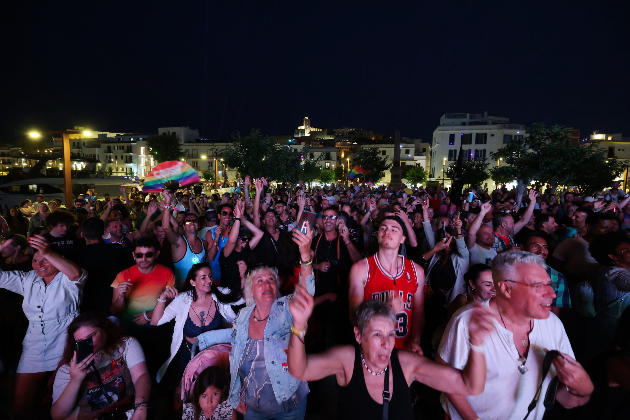 IBIZA. PRIDE PARADE. ORGULLO.