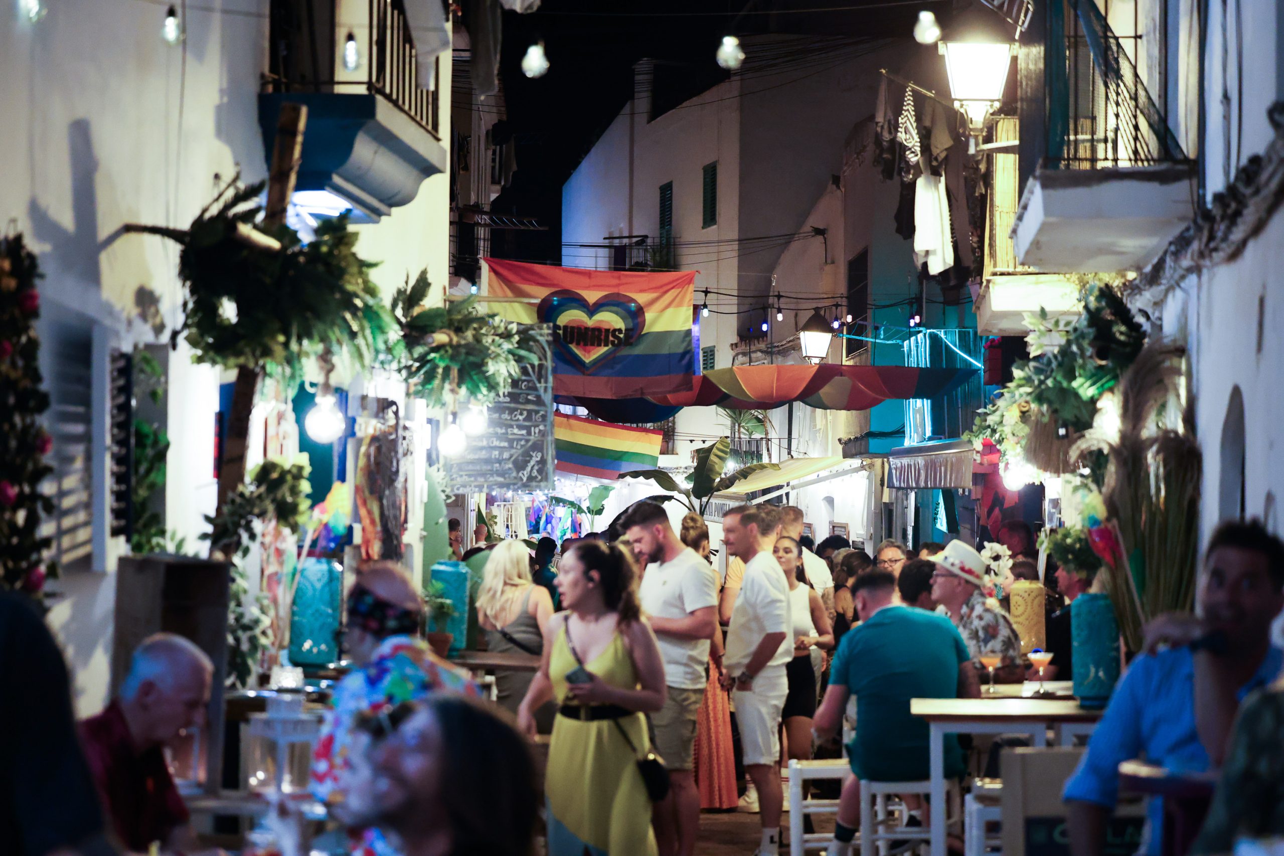 IBIZA. PRIDE PARADE. ORGULLO.