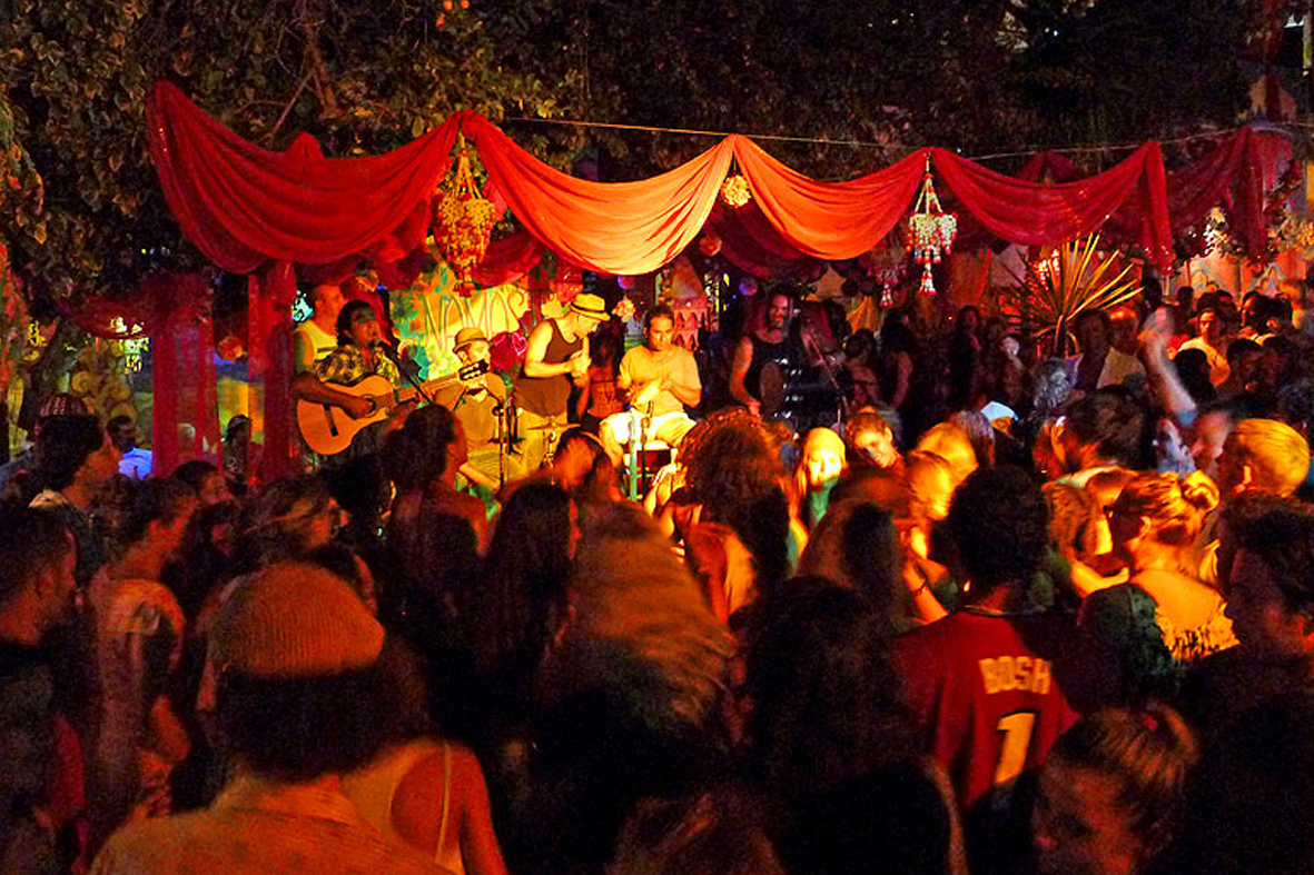 noches namaste dalias ibiza pride